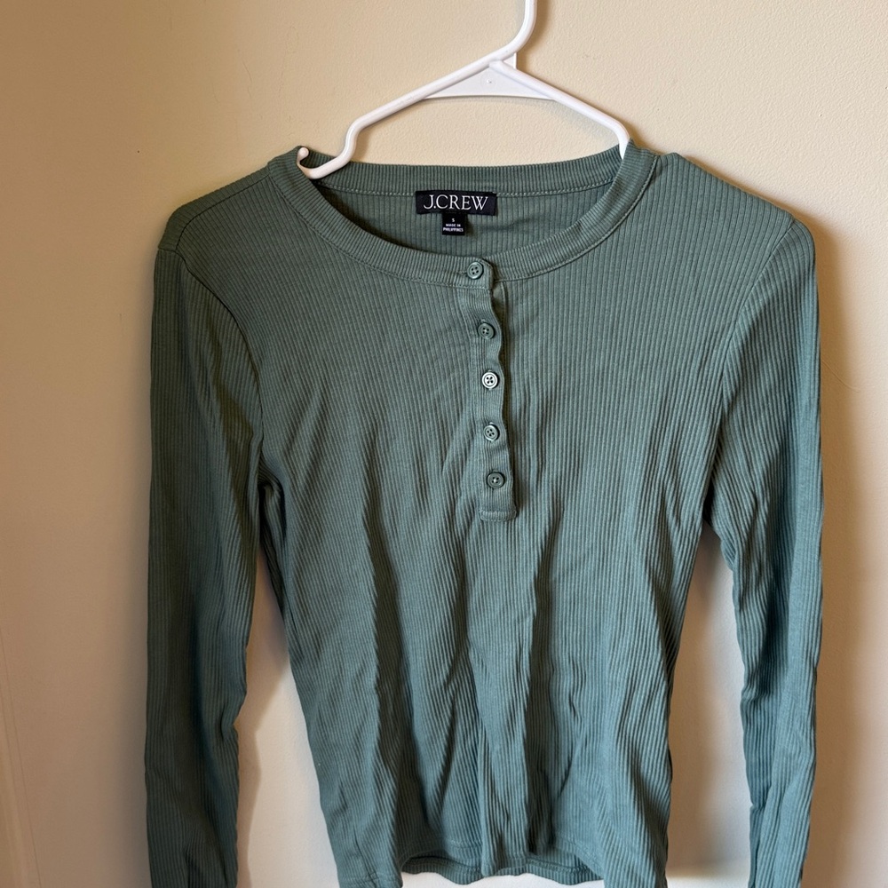 J.Crew Ribbed Button-Up in Soft Green, size small excellent condition!